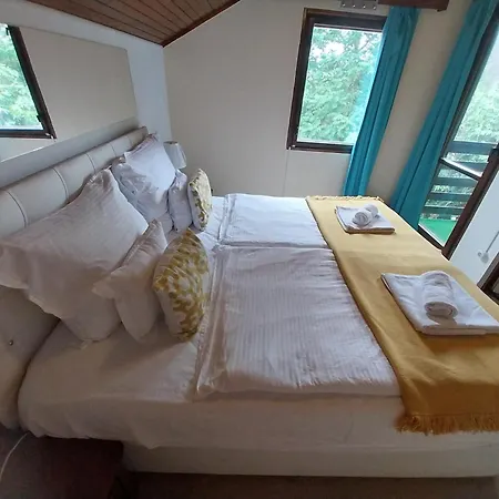Nyaraló Buda Weekend House *